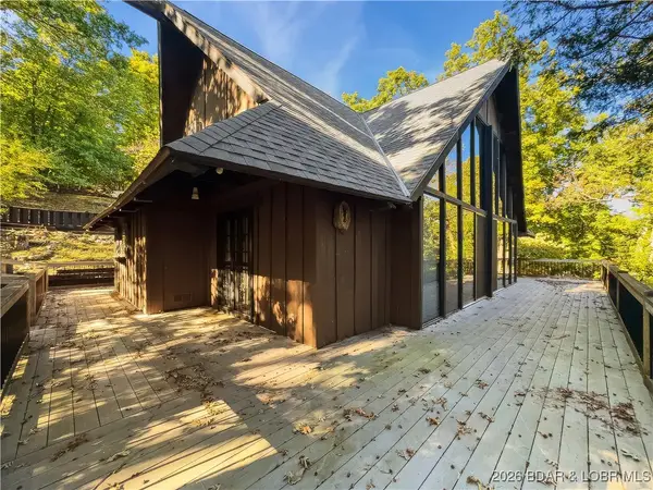 6769 Viking Trail, Osage Beach, MO 65065