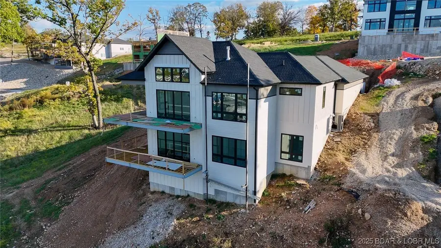 5517 Harpers Cov Drive, Osage Beach, MO 65065 - Image #2