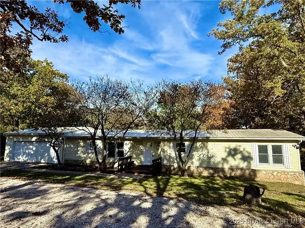 370 State Road V, Linn Creek, MO 65052