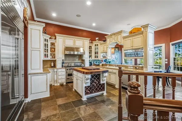 162 Springridge Lane, Villages, MO 65079