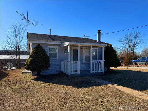 23130 Salley Drive, Warsaw, MO 65355