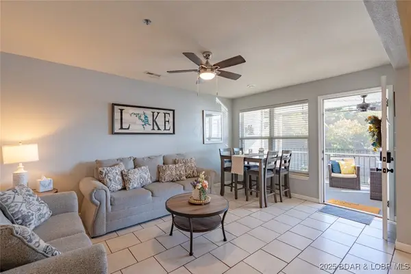 40 Lighthouse Road #2-201, Lake Ozark, MO 65049