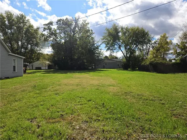218 W 8th Street, Eldon, MO 65026