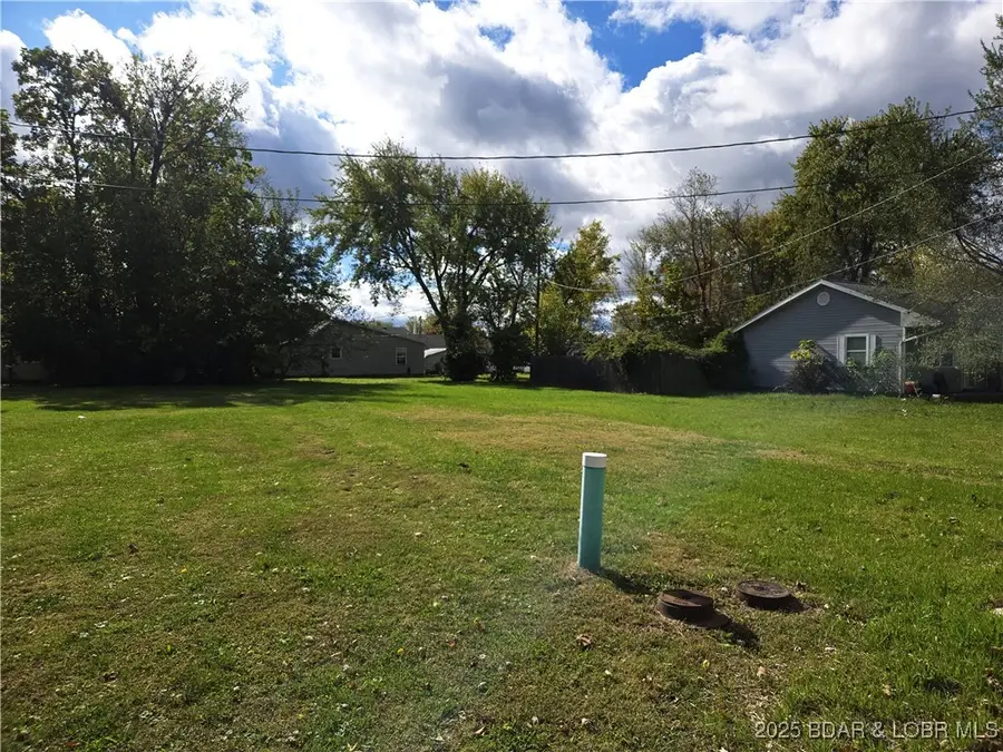 218 W 8th Street, Eldon, MO 65026 - Image #2