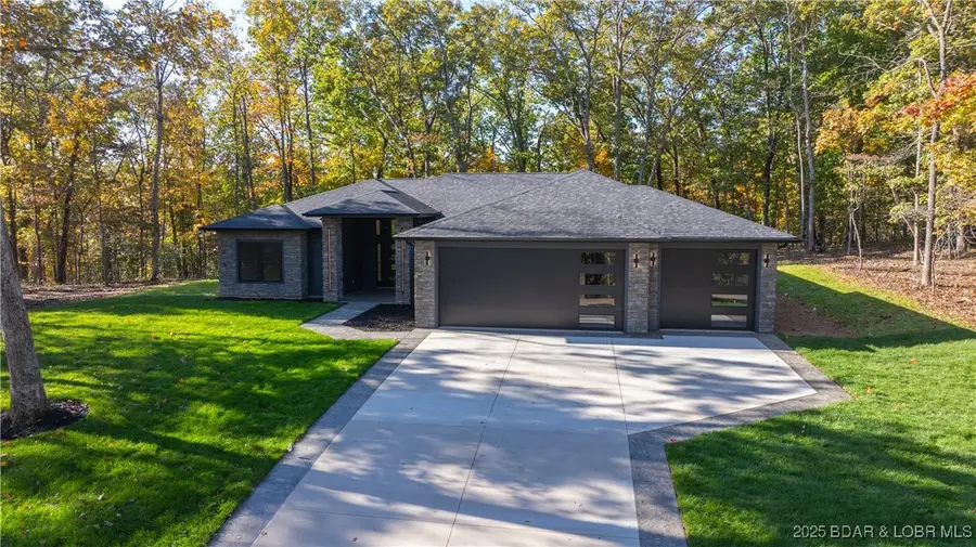 831 Spring Creek Drive, Sunrise Beach, MO 65079 - Image #2