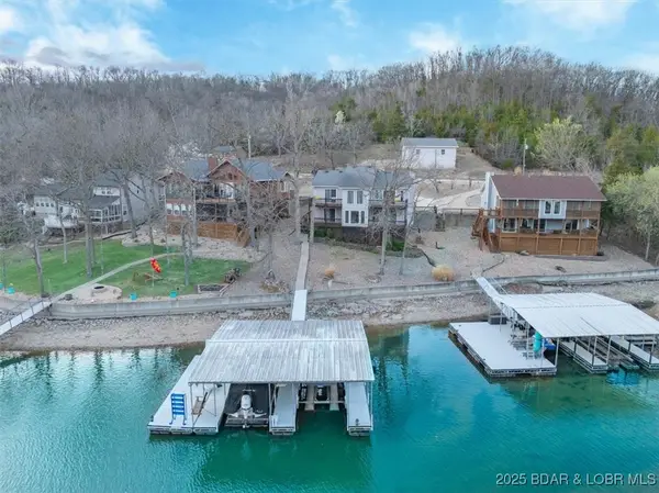 632 Jet Ski Drive, Sunrise Beach, MO 65079