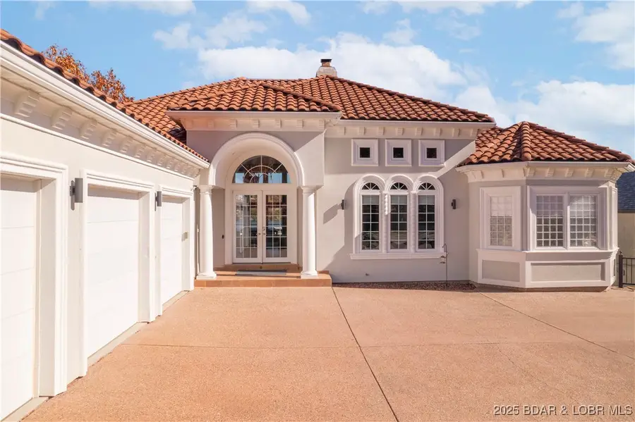 764 Via Del Lago Drive, Sunrise Beach, MO 65079 - Image #2