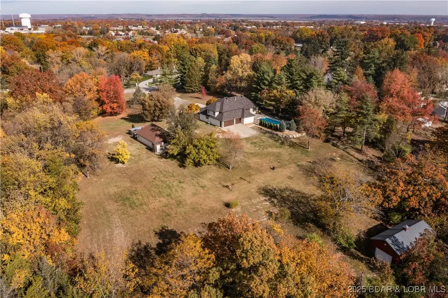 3421 Country Club Drive, Jefferson City, MO 65109 - Image #2