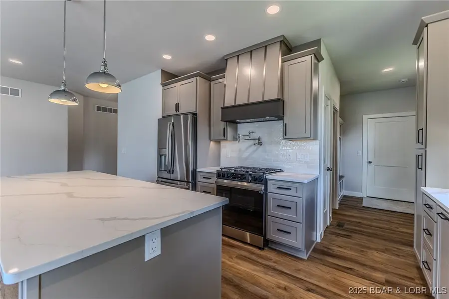 312 Woodland Point, Linn Creek, MO 65052 - Image #2