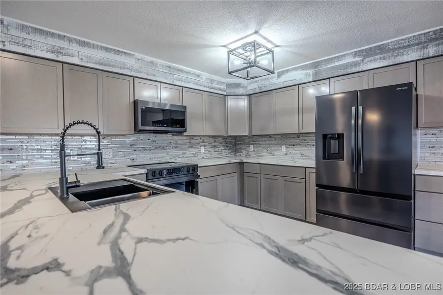 150 Stuckel Bend, Climax Springs, MO 65324 - Image #3