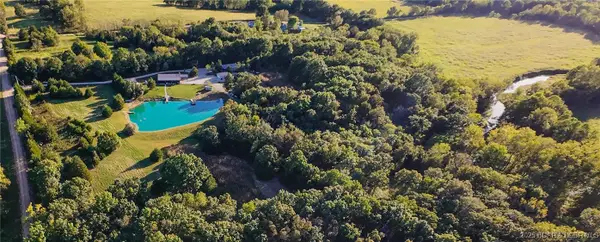 111 Manning Drive, Eldon, MO 65026