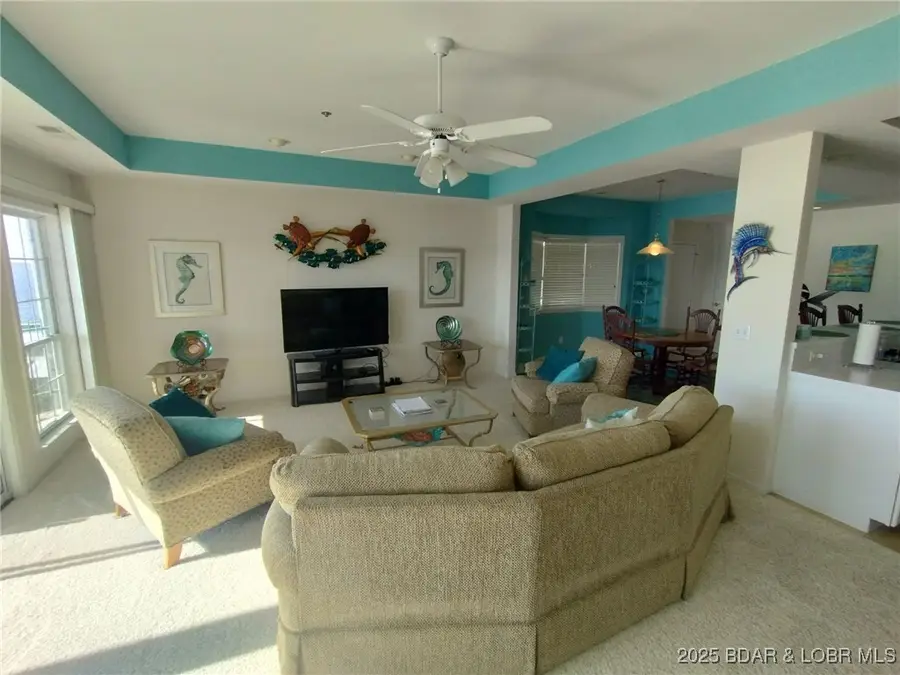 910 E. Harbour Towne Drive #E-910, Lake Ozark, MO 65049 - Image #2