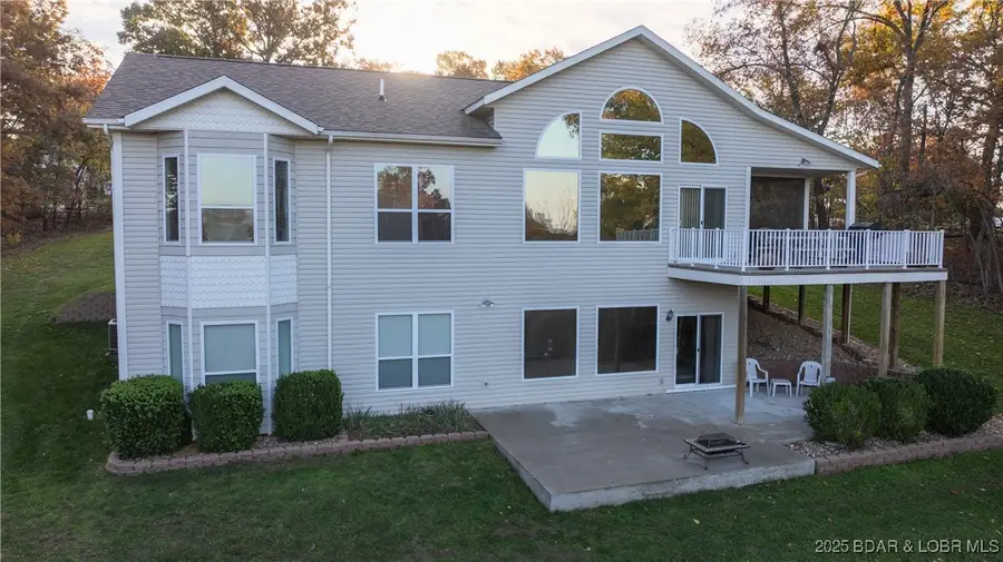 66 Beacon Hill Drive, Lake Ozark, MO 65049 - Image #2
