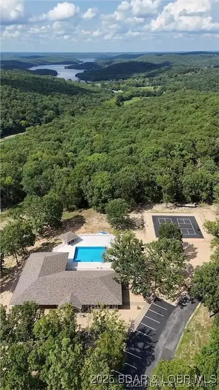 530 Big Cedar Drive, Camdenton, MO 65020 - Image #2