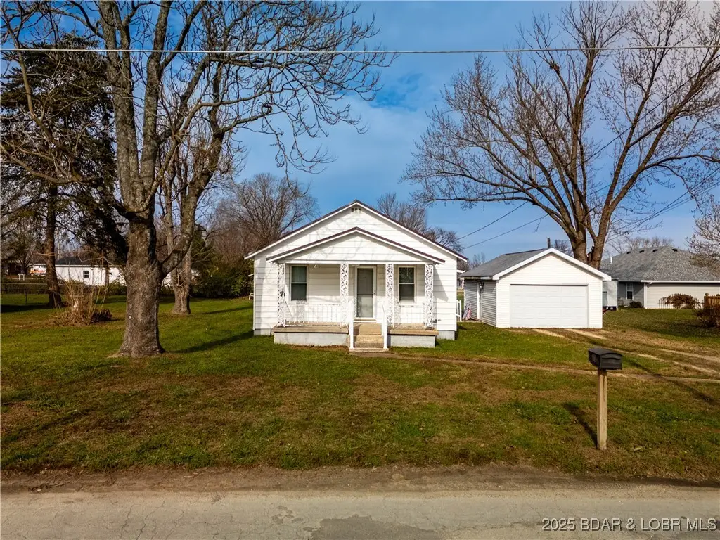 611 East 15th Street, Eldon, MO 65026 - Image #1