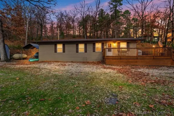 5201 Dempsey Drive, Osage Beach, MO 65065-2488