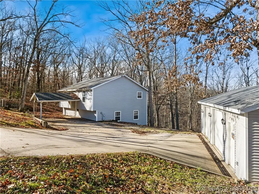 187 Wildwood Drive, Linn Creek, MO 65052 - Image #2