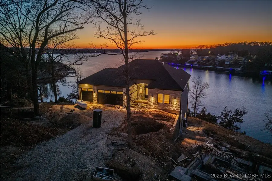 31280 Los Breezes Circle, Rocky Mount, MO 65072 - Image #2