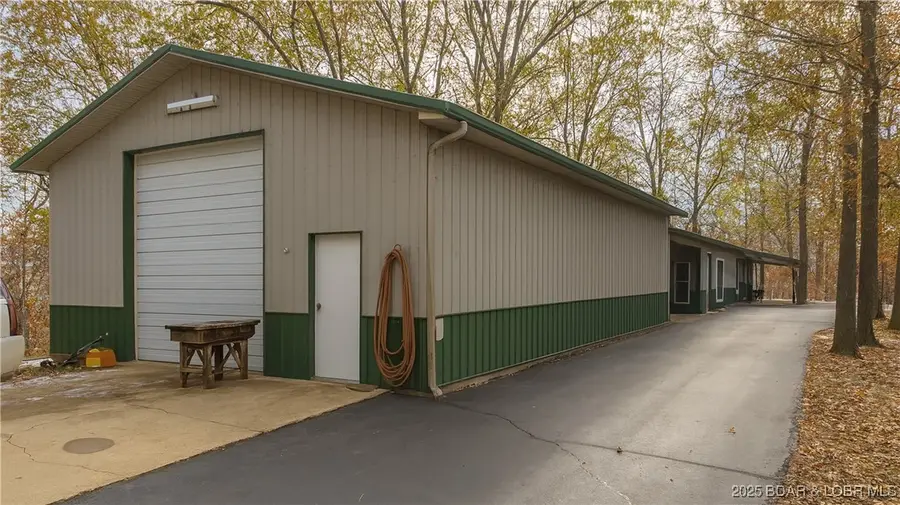 412 Fallen Oak Circle, Sunrise Beach, MO 65079 - Image #2