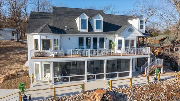 2858 Big Island Drive, Roach, MO 65787