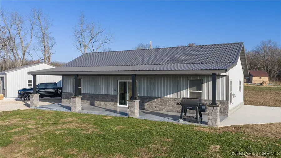 470 Good Friends Lane, Stoutland, MO 65567 - Image #2