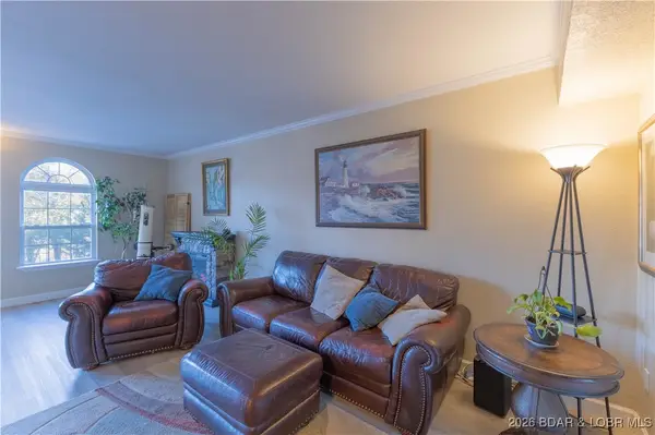 2096 Birchwood Lane, Osage Beach, MO 65065