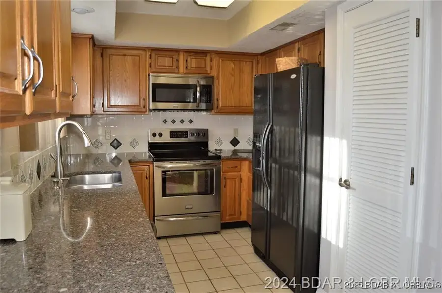 37 La Jolla Drive #1A, Lake Ozark, MO 65049 - Image #3