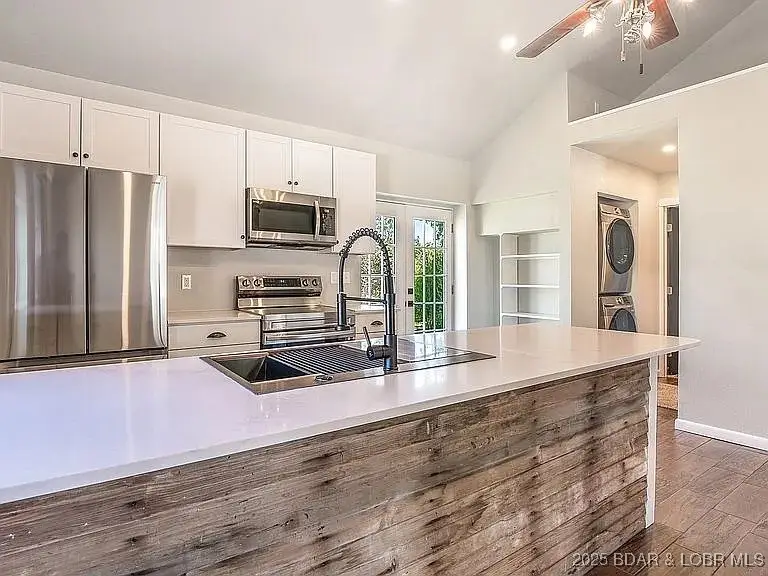 122 Poplar Street, Camdenton, MO 65020 - Image #2