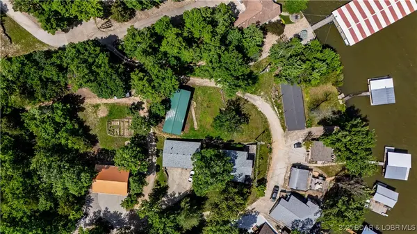 74 Jay Bird Lane, Sunrise Beach, MO 65079