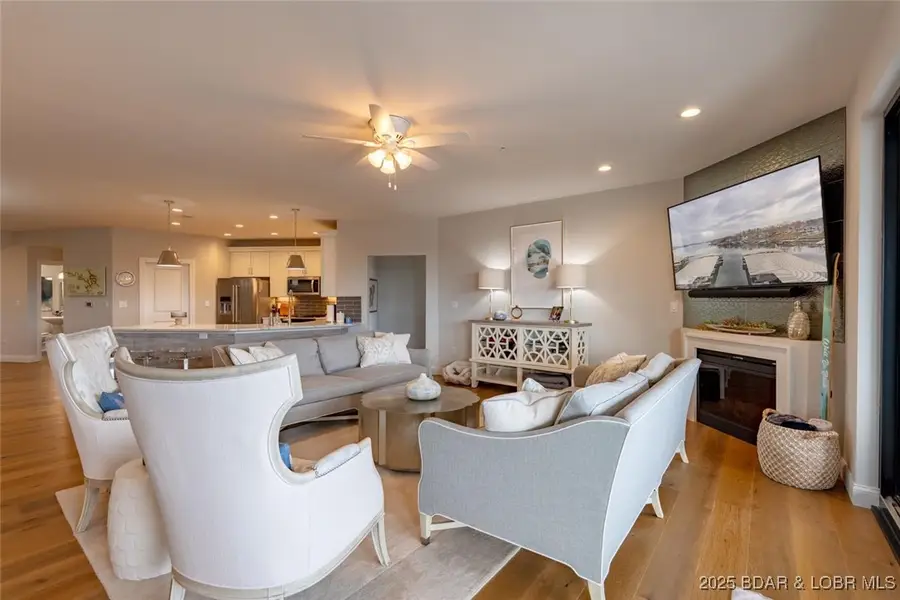 166 Captiva Drive #3E, Sunrise Beach, MO 65079 - Image #2