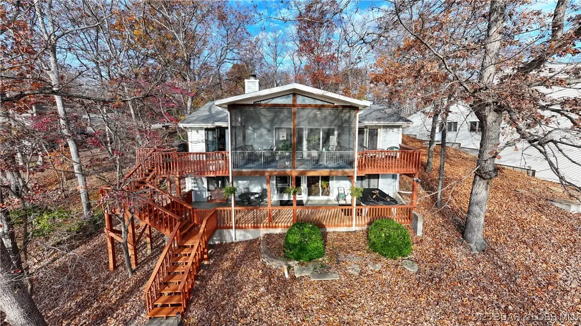 194 Woodhaven Circle, Lake Ozark, MO 65049 - Image #1