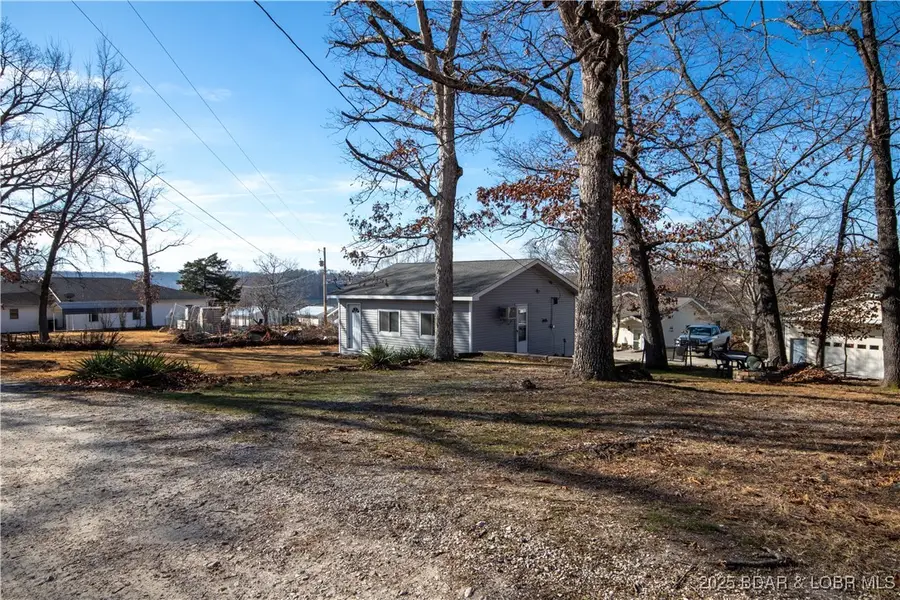 208 Green Bay Terrace, Sunrise Beach, MO 65079 - Image #2
