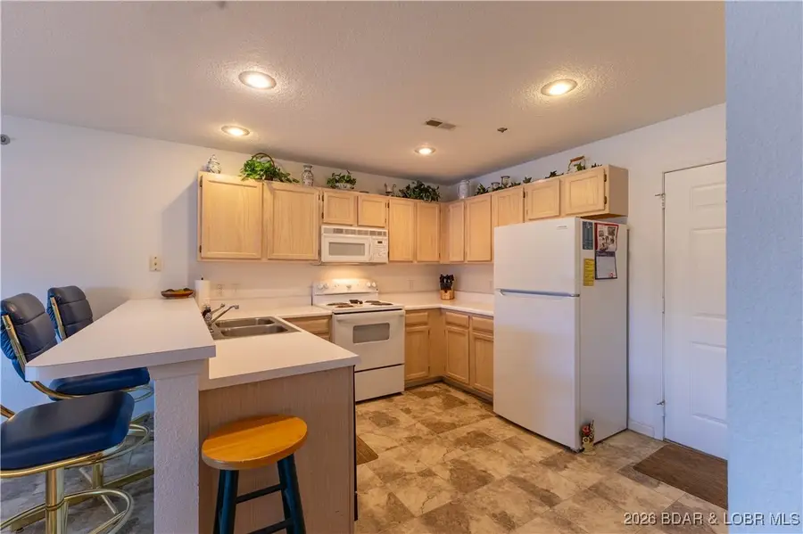 1481 Ledges Drive #413, Osage Beach, MO 65065 - Image #3