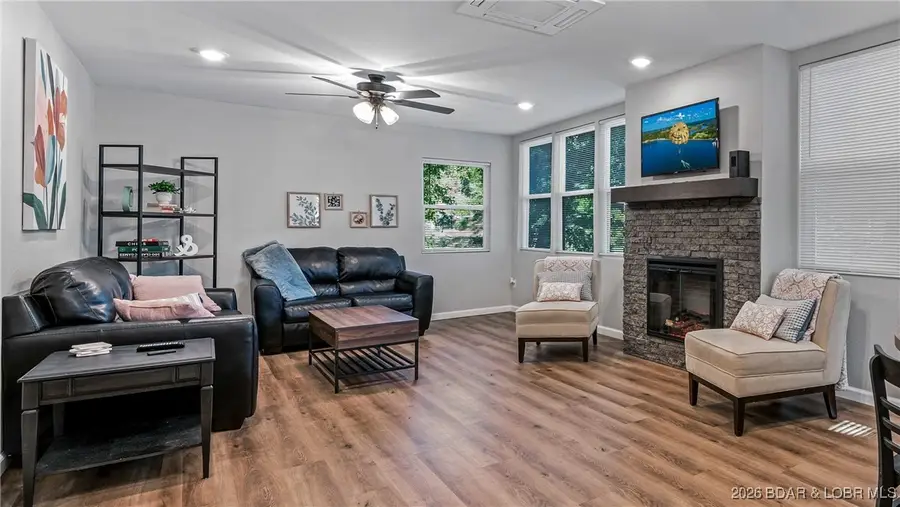 31029 Jasper Dr, Rocky Mount, MO 65072 - Image #3