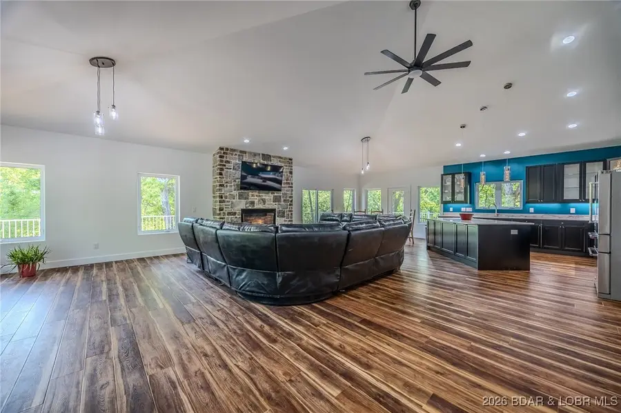 327 Big Cedar Drive, Camdenton, MO 65020 - Image #2