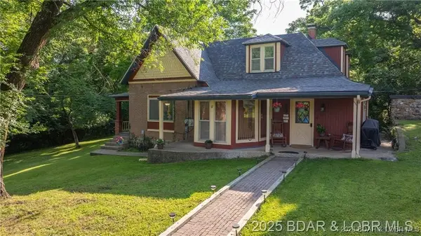 87 Outback Loop, Linn Creek, MO 65052