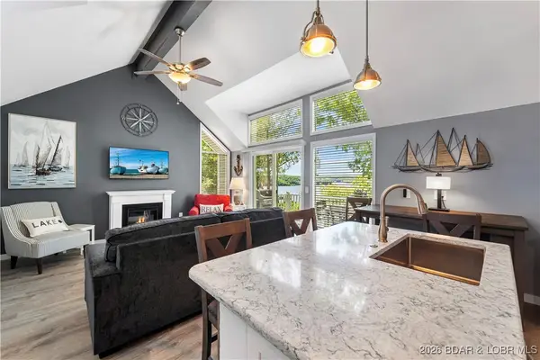 15 Top Deck Court, Osage Beach, MO 65065