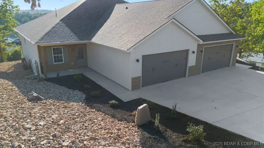 420 Outer Drive, Lake Ozark, MO 65049 - Image #3