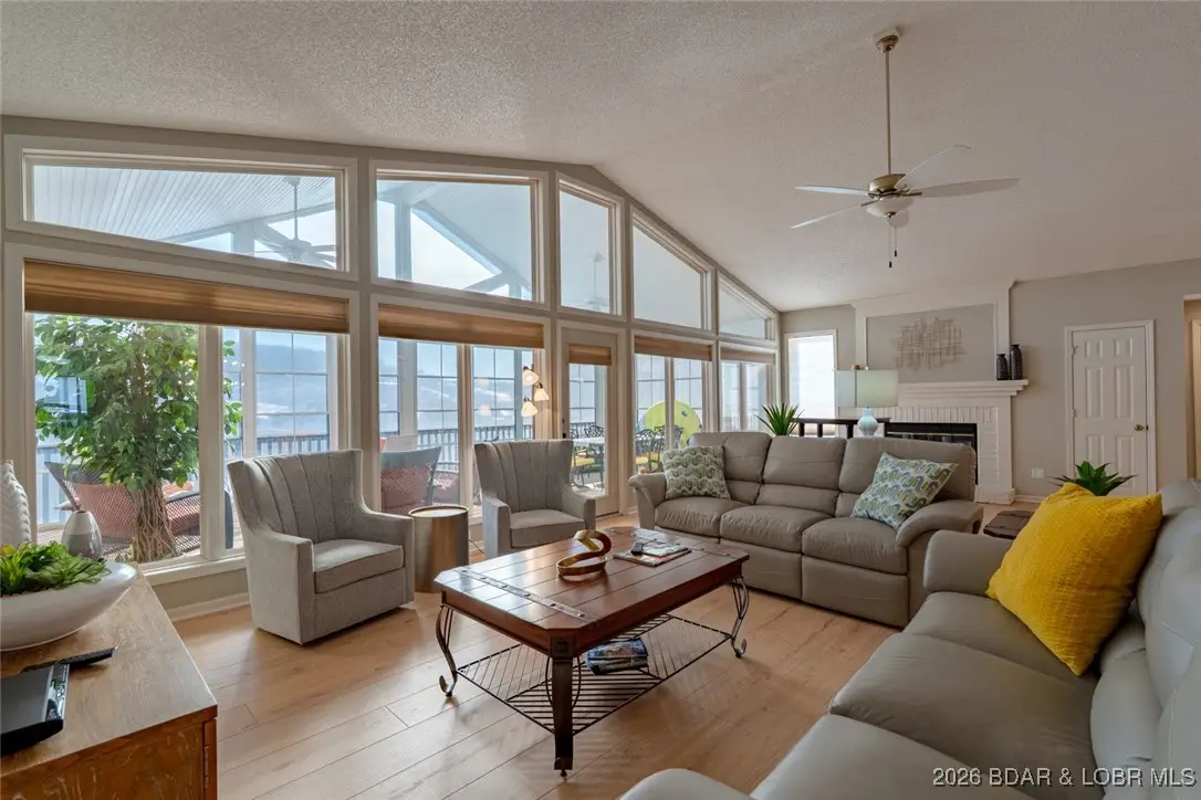 95 Horizons Lane #95-4, Camdenton, MO 65020 - Image #1