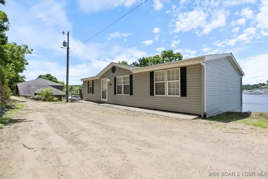 27420 Cross Lane Circle, Barnett, MO 65011 - Image #2