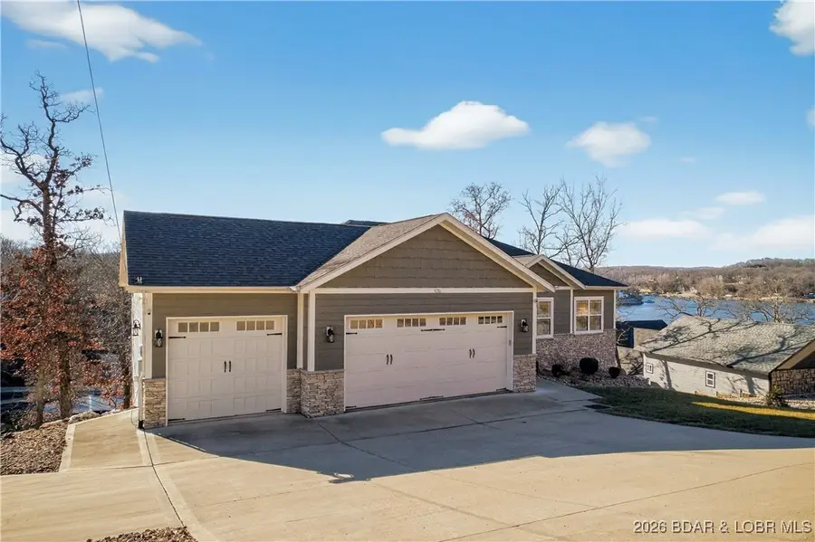 926 Fontana Lane, Linn Creek, MO 65052 - Image #2