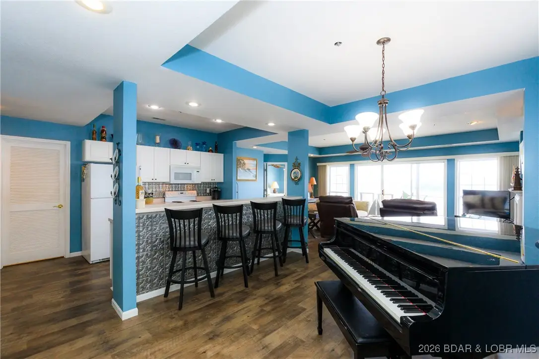 607 E Harbour Towne Drive #E-607, Lake Ozark, MO 65049 - #1