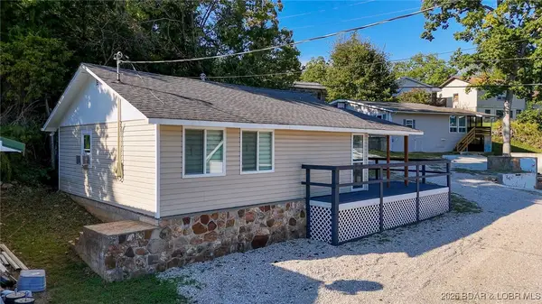 53 H And A Lane, Roach, MO 65787