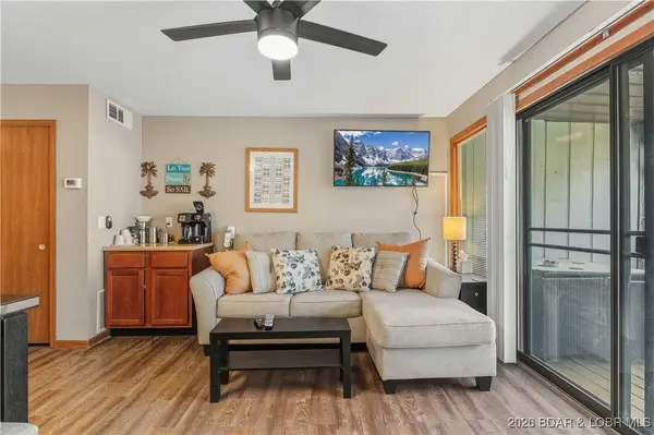 150 Southwood Shores Place #149-3D, Lake Ozark, MO 65049