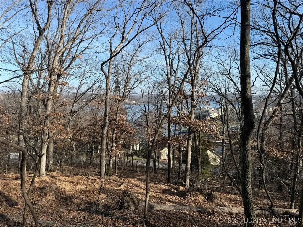 1401 Via Del Lago Drive, Sunrise Beach, MO 65079 - Image #1