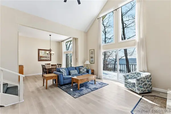 99 Walkers Cay Drive, Osage Beach, MO 65065