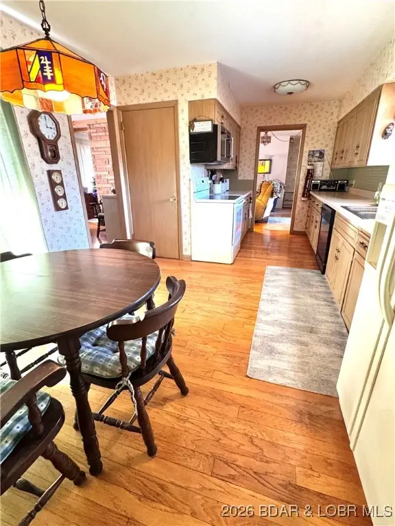 57 Holley Drive, Camdenton, MO 65020 - Image #3