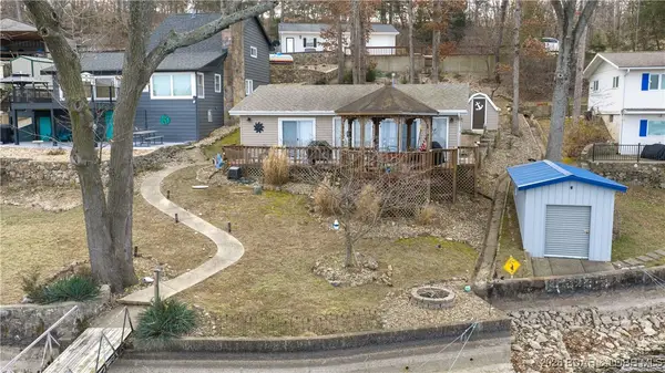 28640 Moffitt Point, Gravois Mills, MO 65037