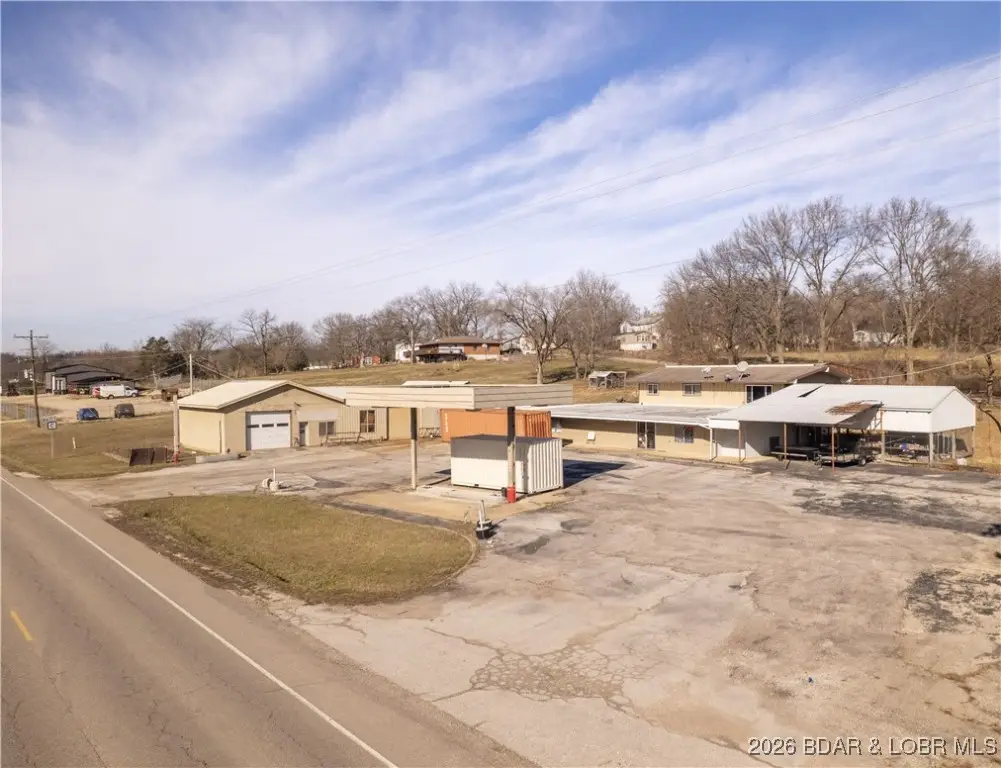 2001 Highway 42, Brumley, MO 65017 - Image #1