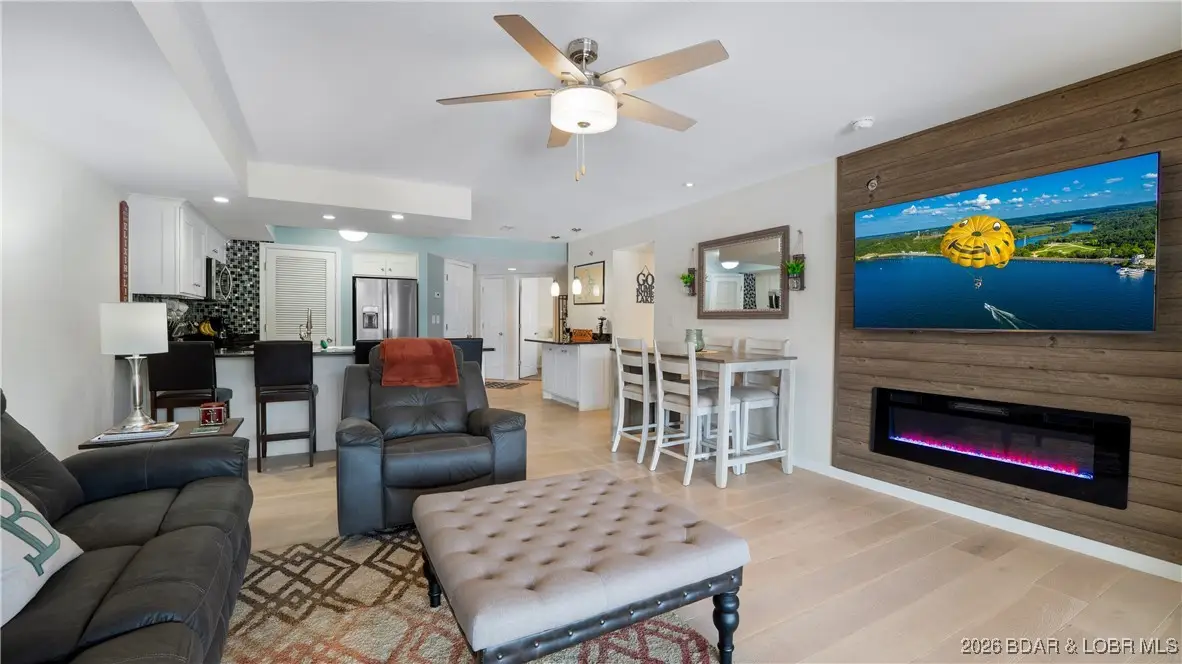 40 Lighthouse Road #5-201, Lake Ozark, MO 65049 - Image #1